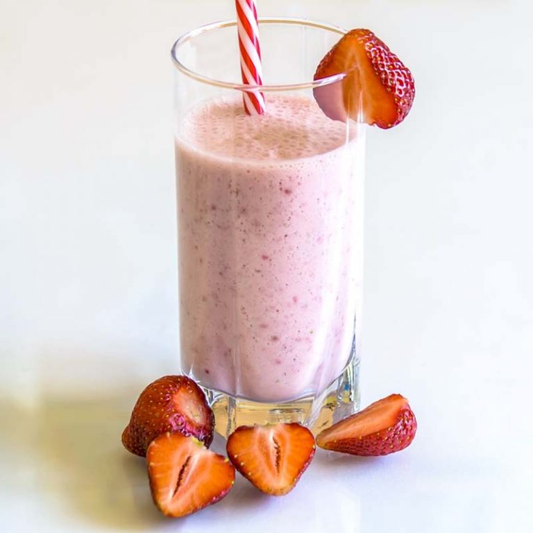 Strawberry Banana Kefir Smoothie Recipes